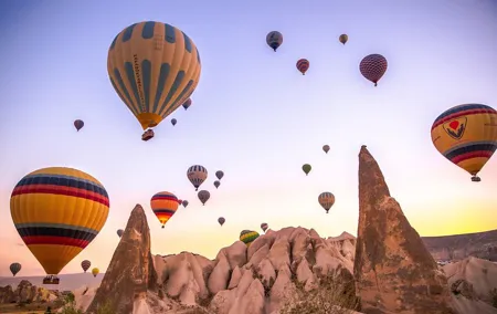 Cappadocia Red and Green Tour from Istanbul by Flight