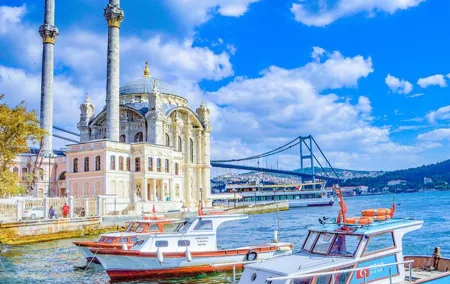 Dolmabahçe Palace with Bosphorus Cruise