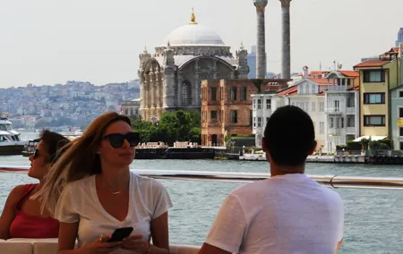 Istanbul Lunch Cruise on Bosphorus and Black Sea