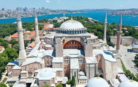 Full-Day Istanbul Tour Luxury VİP Car With Driver