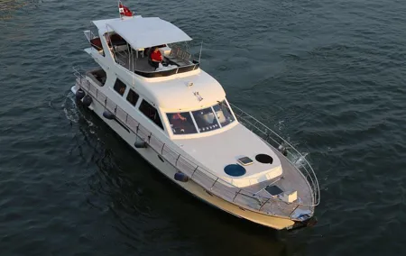Private Cruise trough Bosphorus Istanbul