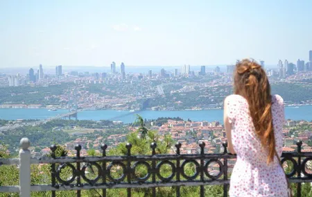 Istanbul Two Continents Tour with Lunch and Bosphorus Cruise