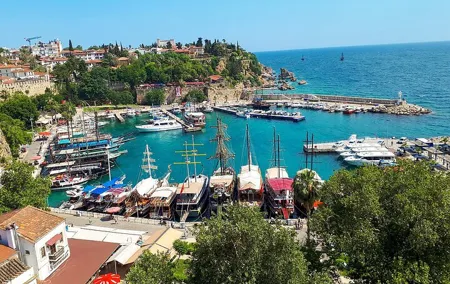 9 Days Istanbul,Cappadocia, Antalya, Ephesus, Pamukkale by Plane