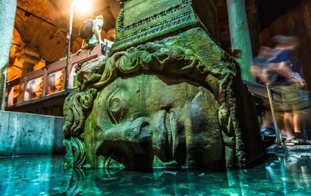 Skip-the-line Basilica Cistern, Hagia Sophia, Istanbul Tour