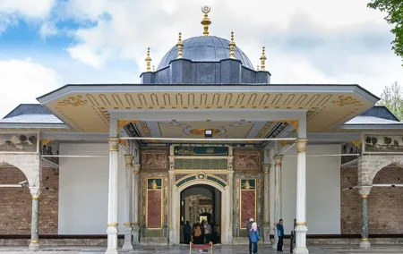 Istanbul: Private Tour Topkapi Palace and Harem