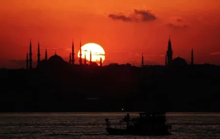 Short Guided Bosphorus Sunset Cruise