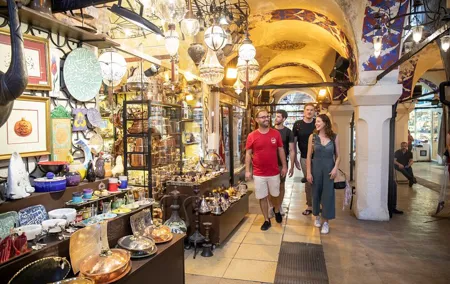 Must See in Istanbul: Private Full-Day Experience & Local Lunch