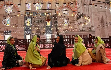 Suleyman's magnificent path: Mosques and Bazaars Tour