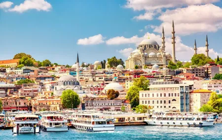 Istanbul Old City Private Walking Tour with Bosphorus Cruise