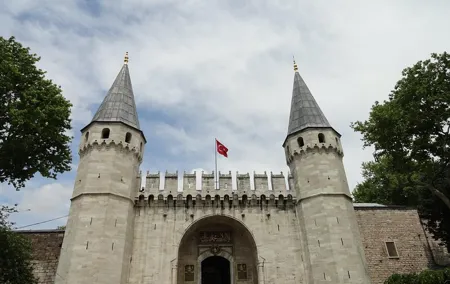 Istanbul Fullday Old City Tour , Topkapi Palace Grand Bazaar Blue Mosque..