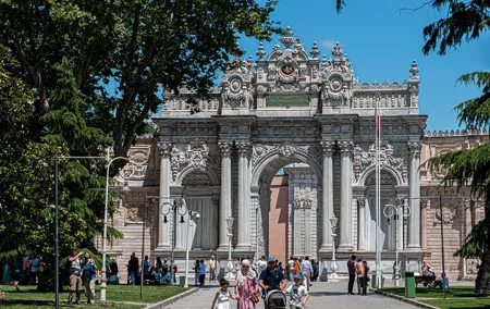 Private Istanbul Tour: Guided Visit to Ottoman Palaces