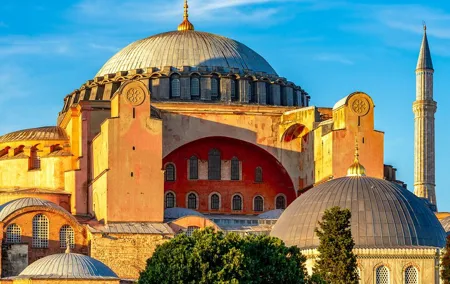 Hagia Sophia and Bosphorus Cruise Entry Tickets with Audio Guides