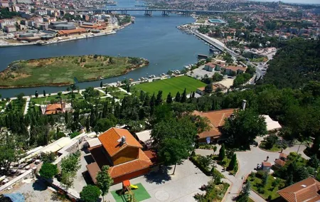 Istanbul's Old&New Heritages Tour For Two Days - Small Group
