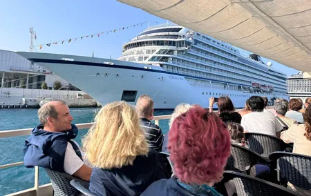 Bosphorus Cruise with Breakfast, Sunset and Stop on Asian Side