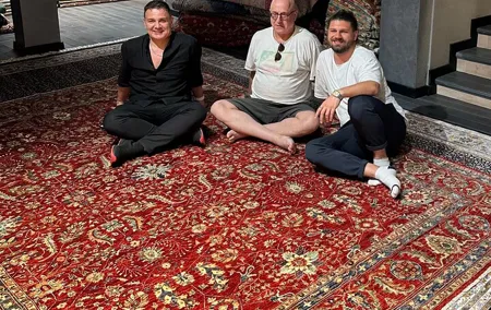 Private Rug Shopping - Learn, Watch and Buy Rugs in Grand Bazaar