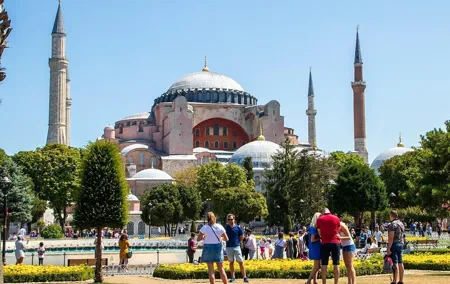 Istanbul (Both european and asian part) in one day.