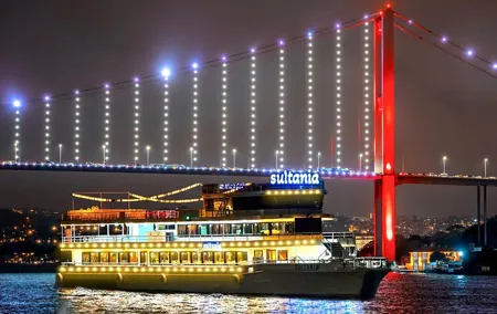 Bosphorus Dinner Cruise with Live Entertainment and Shows