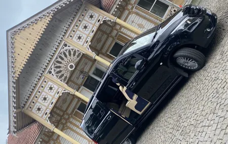 Airport Transfer 1 to 6 Passengers
