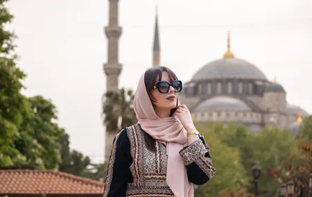 Private Photoshoot at Hagia Sophia and Blue Mosque in Istanbul