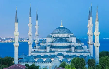 Istanbul Outstandings Tour ( Half Day morning )