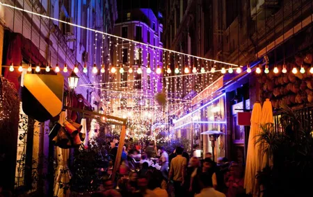 Secret Nightlife & Local's Hangout - Private Edition
