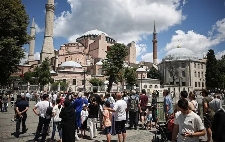Discover the Magic of Old City – A Walking Tour Through Time