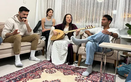 Private Kurdish Music Session Istanbul - Ancient Music Dengbeji