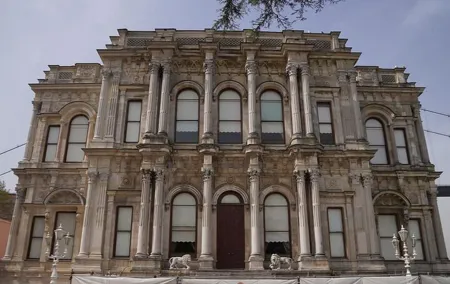 Beylerbeyi Palace Skip-the-Line Ticket and Audio Guide
