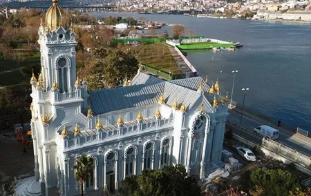 Half-Day Tour Sanctuaries Of İstanbul