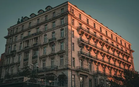 Orient Express Walking Tour