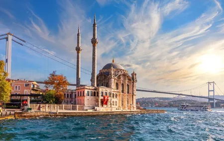 Private Tour Istanbul Eyup, Pierre Loti Hill, and Kariye Museum