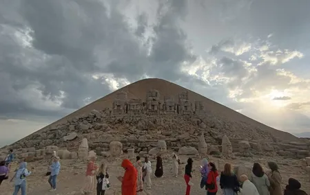 Daily Mount Nemrut Tour with flight from Istanbul