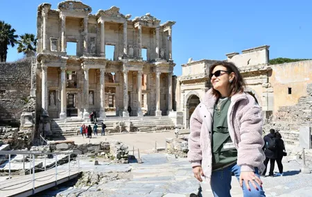 Ephesus and Pamukkale Tour from Istanbul by flight with hotel