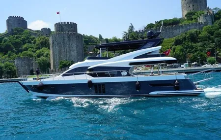 Private Two Hour Luxury Yacht Tour on The Bosphorus