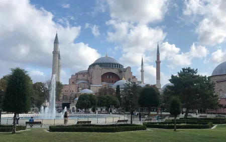 Historical Tour of Istanbul Old City with Expert Tour Guide