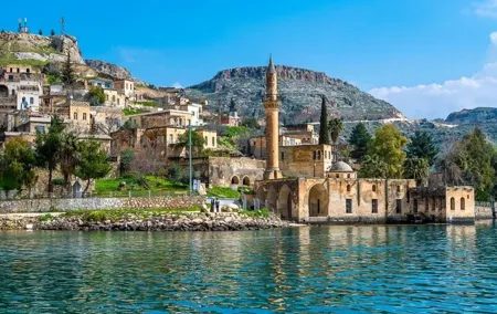 Gaziantep and Halfeti Cultural Tour from Istanbul by Flight