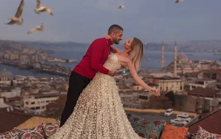 Istanbul Rooftop Experience Private Photoshoot