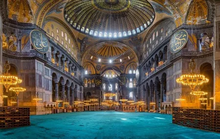 Discover Old City of Istanbul with History and Future