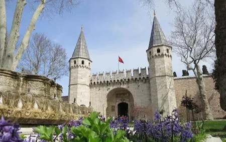 Topkapi Palace & Tombs Of Sultans - Skip The Line Tickets