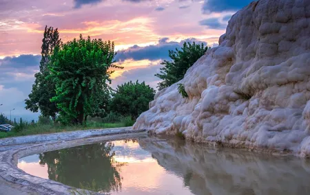 Pamukkale and Ephesus in 2-Days