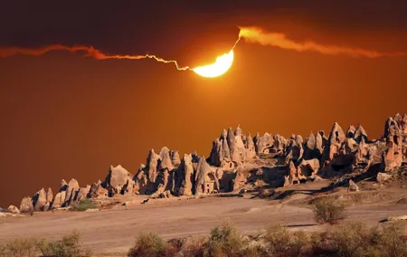 From Istanbul: 2-Day Cappadocia Tour by Plane Balloon Ride