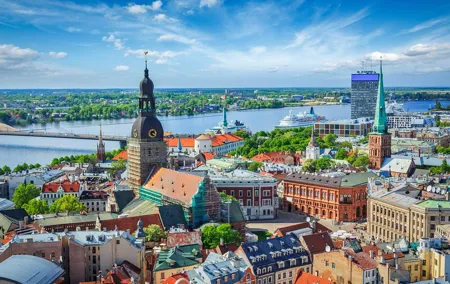 Riga Highlights and Art Nouveau Museum Private Tour
