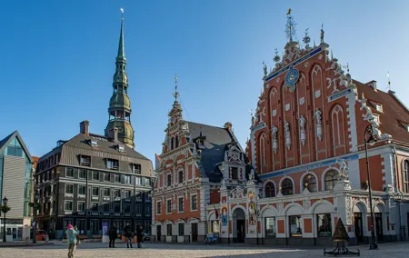 Riga Old Town Walking Tour in a Small Group