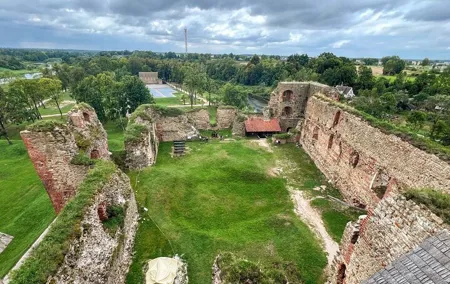 Rundale Palace and Bauska Castle from Riga