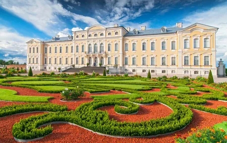 Private Full-Day Trip to Bauska, Rundale and Jelgava Palace