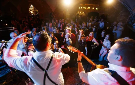 Pub Crawl- Your best night out in Riga with our local guide!