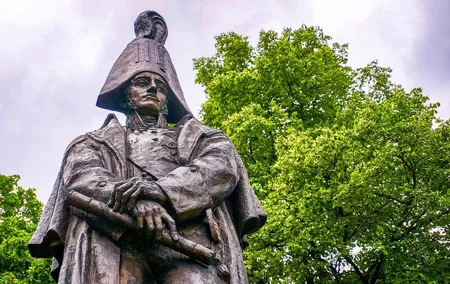 Historic Riga: Exclusive Private Tour with a Local