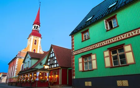Riga to Tallinn Private Sightseeing Tour