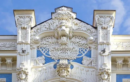 Explore Riga's Art Nouveau district with a Local