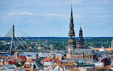 Explore Riga in 60 minutes with a Local
